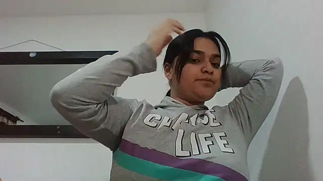 Emma Sweet- online show from February 12, 2026, 12:10 am