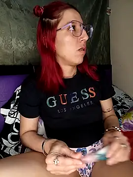 HannaFoster  online show from February 5, 2026, 2:07 am