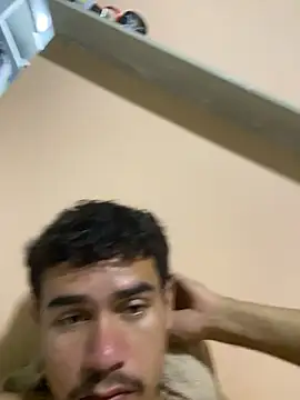 Snapshot of reipromiscuo01 chatting on February 20, 2026, 3:03 am reipromiscuo01 online show from February 20, 2026, 3:03 am