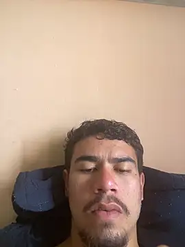 Snapshot of reipromiscuo01 chatting on February 20, 2026, 4:53 pm reipromiscuo01 online show from February 20, 2026, 4:53 pm