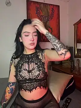 PUFF BUNNY online show from March 6, 2026, 1:28 pm