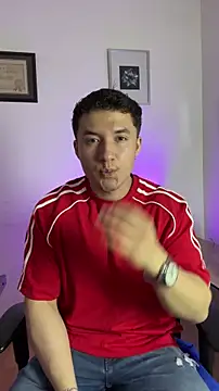 Snapshot of Alexander_Connor chatting on June 6, 2026, 12:10 pm Alexander Connor online show from June 6, 2026, 12:10 pm