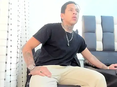 Snapshot of cami-coral1 chatting on February 2, 2026, 7:24 pm cami-coral1 online show from February 2, 2026, 7:24 pm