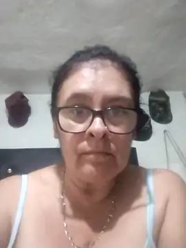 sstrellaa online show from January 17, 2026, 2:37 am