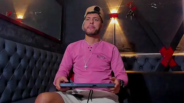 Angel Villareal online show from March 13, 2026, 4:39 am