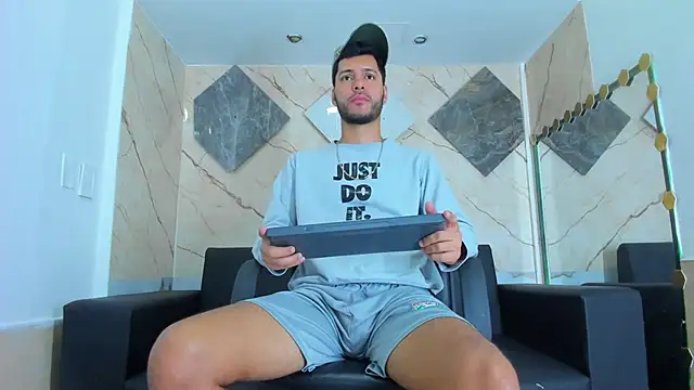 Angel Villareal online show from February 1, 2026, 4:55 am