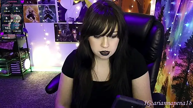 Snapshot of AriannaPenaxo chatting on June 20, 2026, 8:03 pm AriannaPenaxo online show from June 20, 2026, 8:03 pm