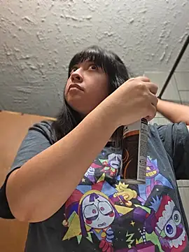 AriannaPenaxo online show from April 23, 2026, 10:55 pm
