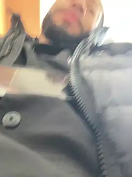 Snapshot of givemeabreak34 chatting on March 21, 2026, 7:51 pm givemeabreak34 online show from March 21, 2026, 7:51 pm