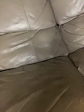 Snapshot of givemeabreak34 chatting on March 6, 2026, 9:10 pm givemeabreak34 online show from March 6, 2026, 9:10 pm