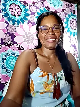 Snapshot of Yandris_1212 chatting on March 11, 2026, 1:32 am Yandris 1212 online show from March 11, 2026, 1:32 am