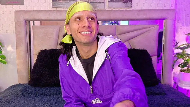 4L3JX online show from February 20, 2026, 4:42 am