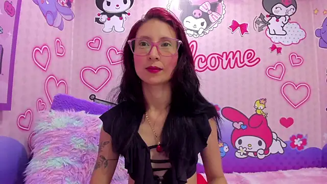 Snapshot of zaira_skinny chatting on June 19, 2026, 4:18 am zaira skinny online show from June 19, 2026, 4:18 am