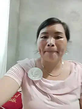 Snapshot of nana_nana99 chatting on August 2, 2026, 4:00 am nana nana99 online show from August 2, 2026, 4:00 am
