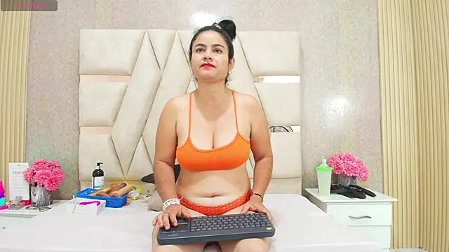 CrystallGomes online show from April 25, 2026, 4:26 pm
