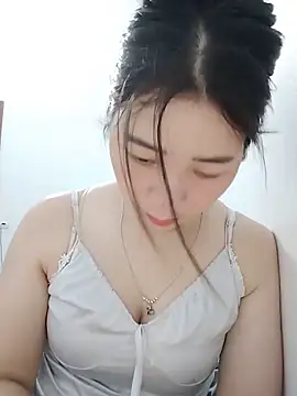 LoveLillyy69 online show from June 9, 2026, 1:50 am