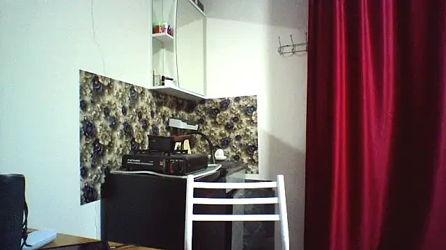 bella2322 online show from March 19, 2026, 4:29 pm