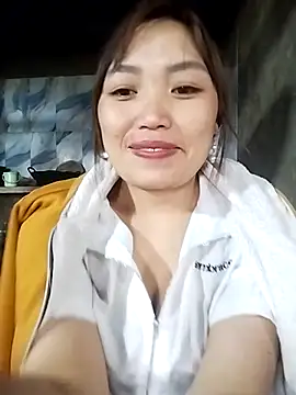 lia-coy online show from April 25, 2026, 1:08 am