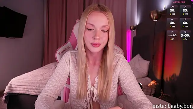 Snapshot of cutebon chatting on February 9, 2026, 1:53 pm cutebon online show from February 9, 2026, 1:53 pm