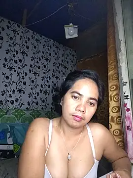 LoveSammantha24xxx online show from May 19, 2026, 2:57 pm