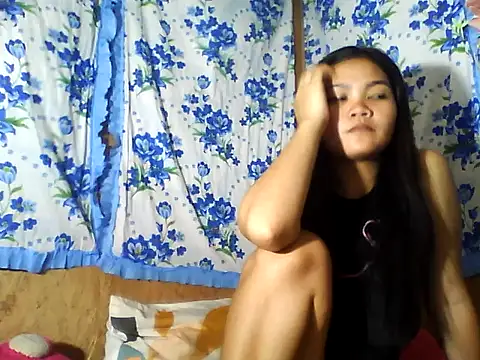 Snapshot of PinaySkinnyJust18 chatting on June 16, 2026, 9:59 pm PinaySkinnyJust18 online show from June 16, 2026, 9:59 pm