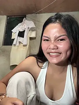 PinaySkinnyJust18 online show from April 23, 2026, 10:55 am