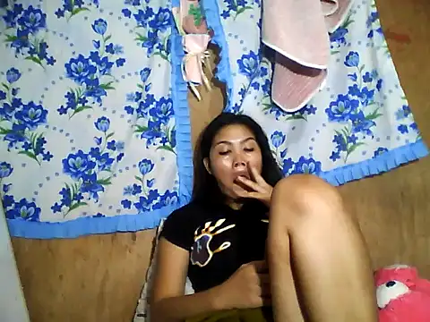 Snapshot of PinaySkinnyJust18 chatting on June 9, 2026, 9:54 am PinaySkinnyJust18 online show from June 9, 2026, 9:54 am