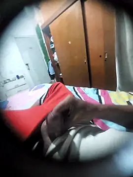 Snapshot of Eduardoo18cm chatting on February 27, 2026, 1:44 pm Eduardoo18cm online show from February 27, 2026, 1:44 pm