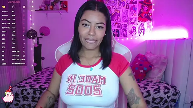 Snapshot of Danna_Soffia chatting on April 18, 2026, 1:41 am Danna Soffia online show from April 18, 2026, 1:41 am