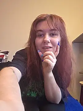 Snapshot of Ashlovescannabis chatting on June 19, 2026, 9:37 am Ashlovescannabis online show from June 19, 2026, 9:37 am