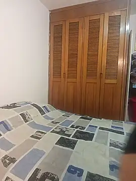 Snapshot of auroracandelax chatting on March 6, 2026, 7:09 pm auroracandelax online show from March 6, 2026, 7:09 pm