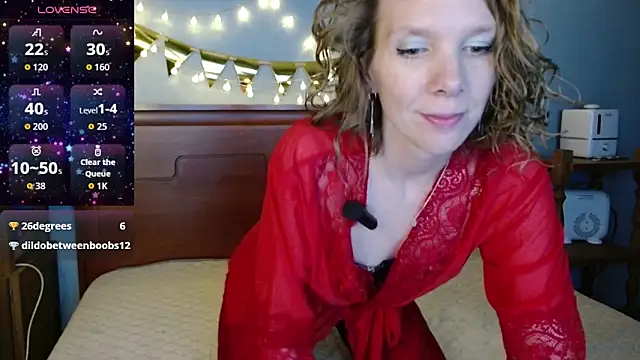 Daisy Lovely online show from March 3, 2026, 4:30 am