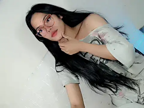 Urhotfucking veronica1 online show from March 16, 2026, 12:31 pm