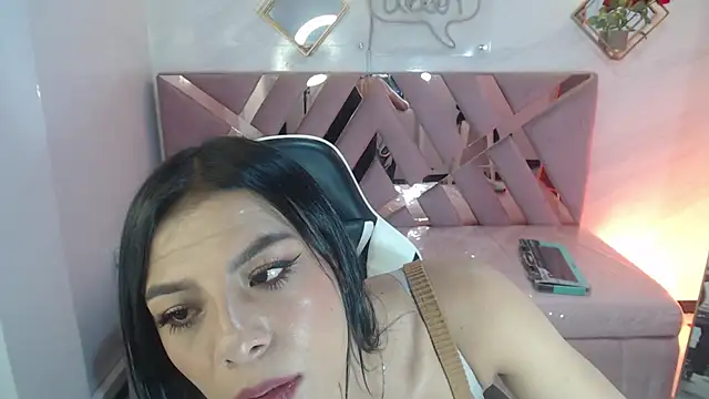 Melisa v online show from May 8, 2026, 8:12 pm
