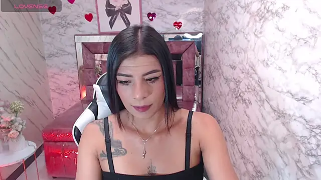 Snapshot of Melisa_v chatting on June 10, 2026, 8:21 pm Melisa v online show from June 10, 2026, 8:21 pm