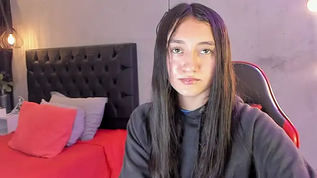 Snapshot of isabella_nowa chatting on April 9, 2026, 11:38 am isabella nowa online show from April 9, 2026, 11:38 am
