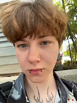 Snapshot of IceMur chatting on March 29, 2026, 3:19 am IceMur online show from March 29, 2026, 3:19 am