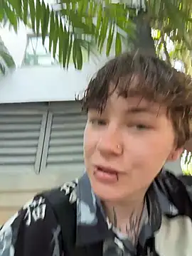 Snapshot of IceMur chatting on April 2, 2026, 3:02 am IceMur online show from April 2, 2026, 3:02 am