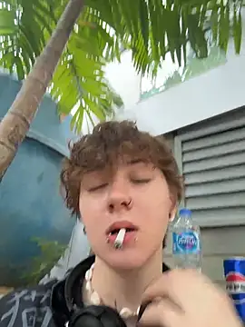 Snapshot of IceMur chatting on February 25, 2026, 3:07 am IceMur online show from February 25, 2026, 3:07 am