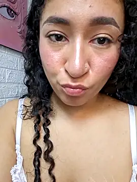 Dany Moon  online show from February 24, 2026, 3:29 am