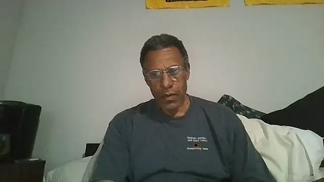 swimmer2496 online show from May 14, 2026, 2:30 am