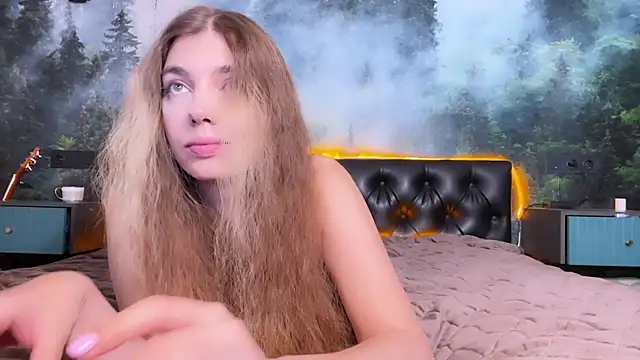 Snapshot of Eva_StarXXXX chatting on October 12, 2025, 1:18 am Eva StarXXXX online show from October 12, 2025, 1:18 am