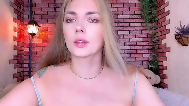 Snapshot of Eva_StarXXXX chatting on July 29, 2026, 7:57 pm Eva StarXXXX online show from July 29, 2026, 7:57 pm