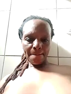 Snapshot of 01Wetlips chatting on March 9, 2026, 7:56 am 01Wetlips online show from March 9, 2026, 7:56 am