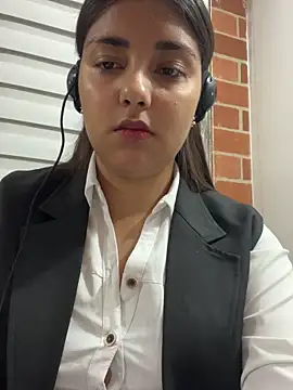 A-uroora online show from February 14, 2026, 7:19 am