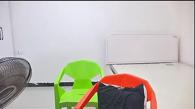 Snapshot of paofu-001 chatting on May 25, 2026, 12:04 pm paofu-001 online show from May 25, 2026, 12:04 pm