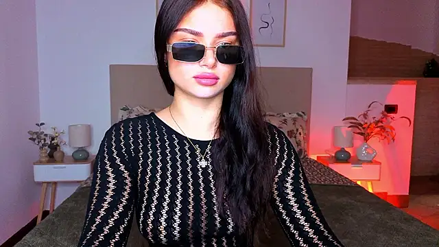 Snapshot of Silena_sky chatting on July 28, 2026, 6:43 am Silena sky online show from July 28, 2026, 6:43 am