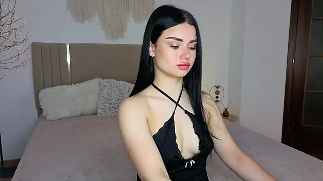 Snapshot of Silena_sky chatting on May 31, 2026, 6:52 am Silena sky online show from May 31, 2026, 6:52 am