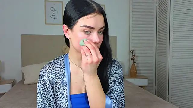 Silena sky online show from February 3, 2026, 1:38 pm