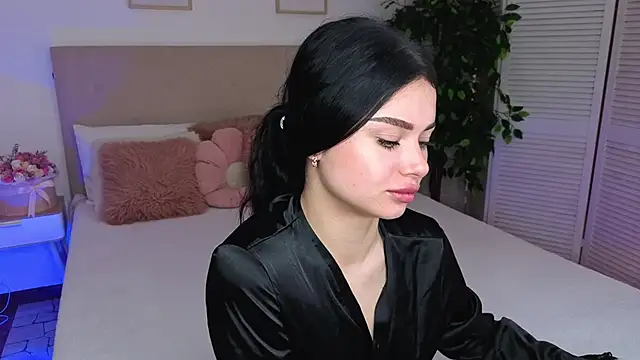 Snapshot of Silena_sky chatting on May 22, 2026, 7:06 am Silena sky online show from May 22, 2026, 7:06 am
